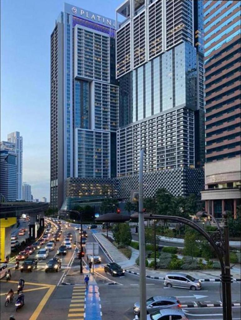 Апартаменты The Platinum Klcc By Infinity Pool Куала-Лумпур Экстерьер фото